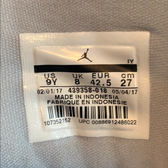 Air Jordan 13 Retro - Picture 9 of 9